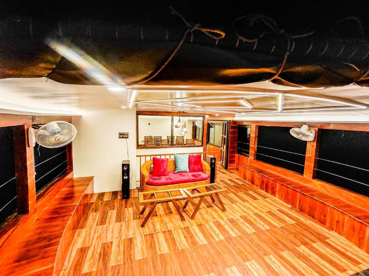 Beach Paradise Day Cruise Houseboat Alappuzha Eksteriør bilde