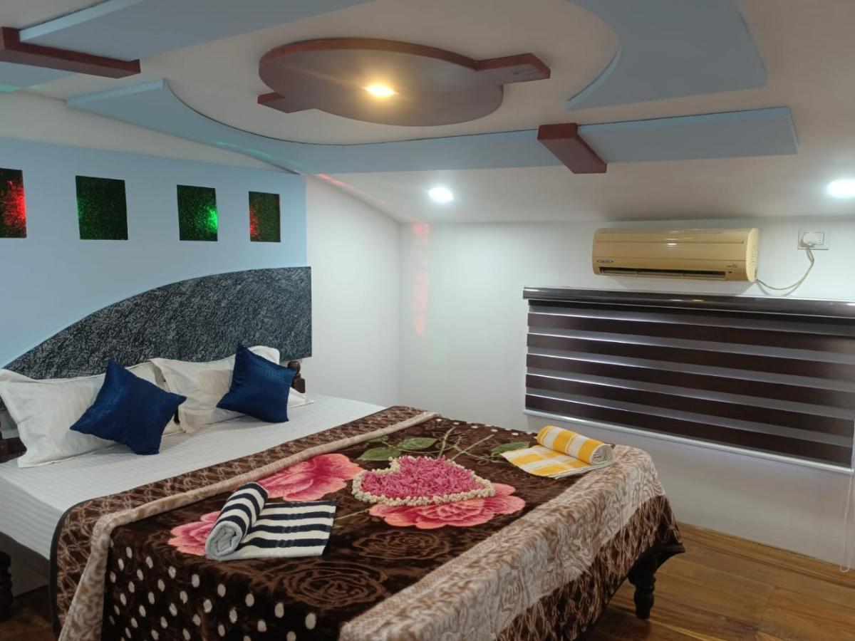 Beach Paradise Day Cruise Houseboat Alappuzha Eksteriør bilde